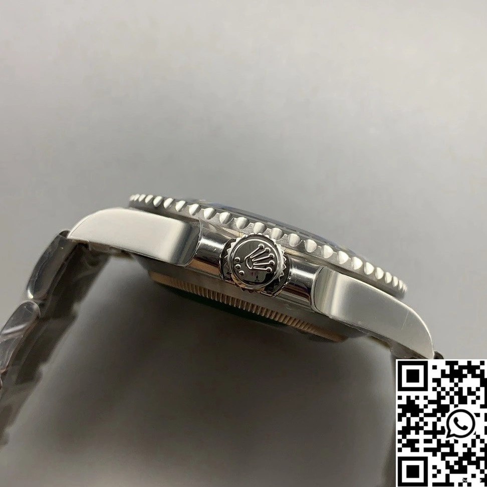 Submariner Factory Black 124060-97200 Dial Rolex VS 1025